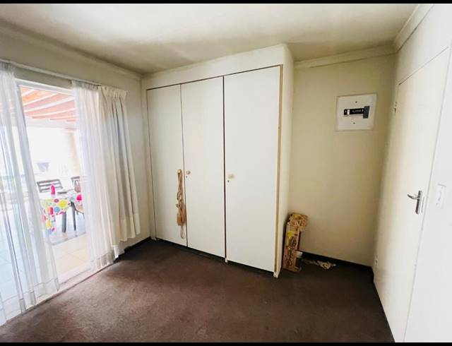 4 BEDROOM HOUSE FOR SALE IN BLOUBOSRAND